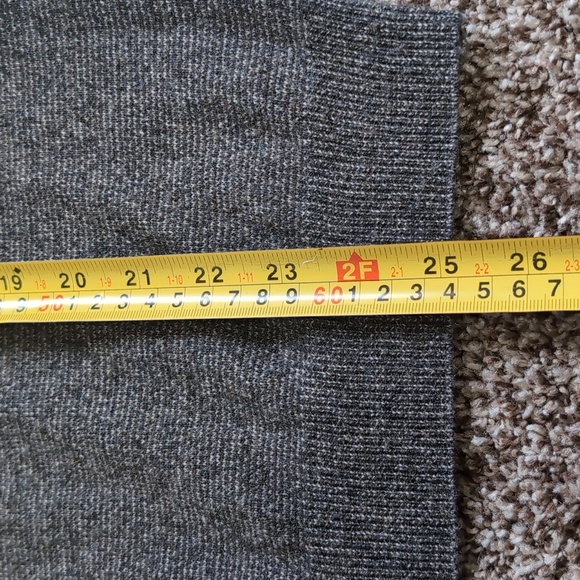 Black Brown 100% 2 Ply Cashmere Sweater Men's Size Sm Green - Picture 7 of 10